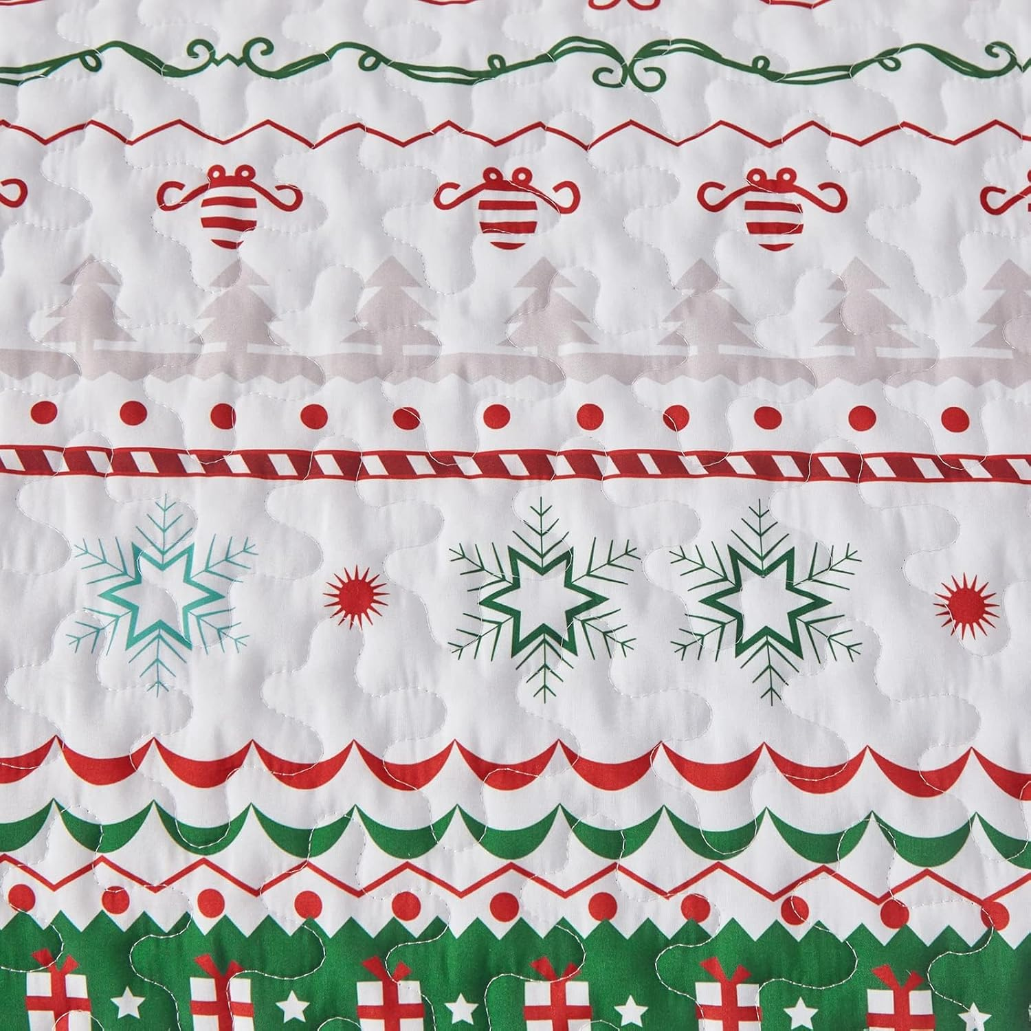 Queen Size Rustic Christmas Quilt Set (White & Green) image number 6