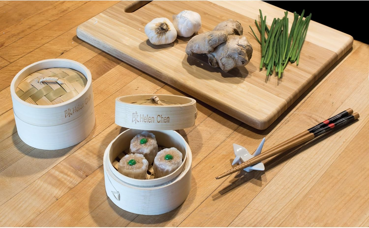 Helen&rsquo;S Asian Kitchen Bamboo Dim Sum Food Steamers with Lids, 4-Inch, Set of 2 image number 2
