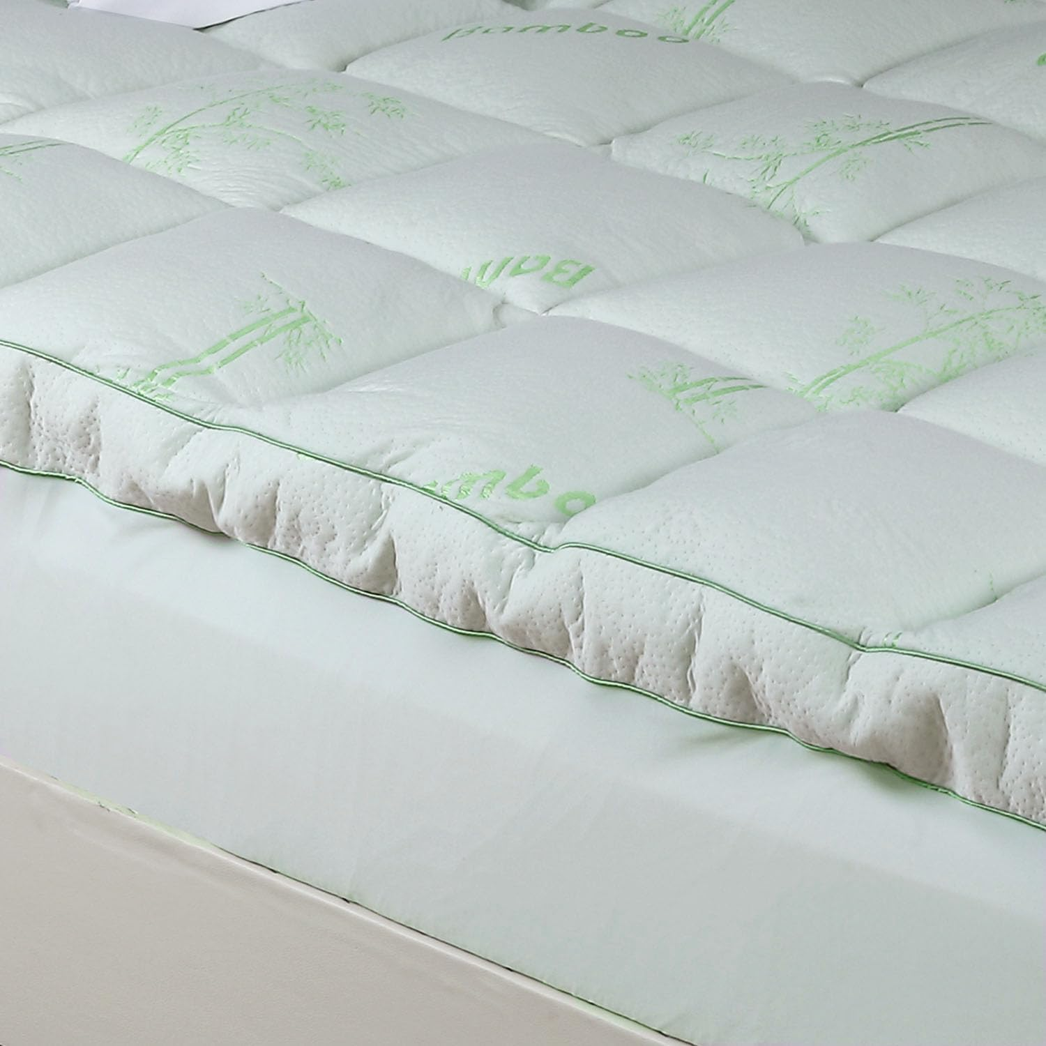 Luxton Breathable Bamboo Mattress Topper 1000GSM, Soft Bamboo Pillowtop, Washable Hypoallergenic Fully Fitted Mattress Topper with 40Cm Fitted Shirt (King Size)