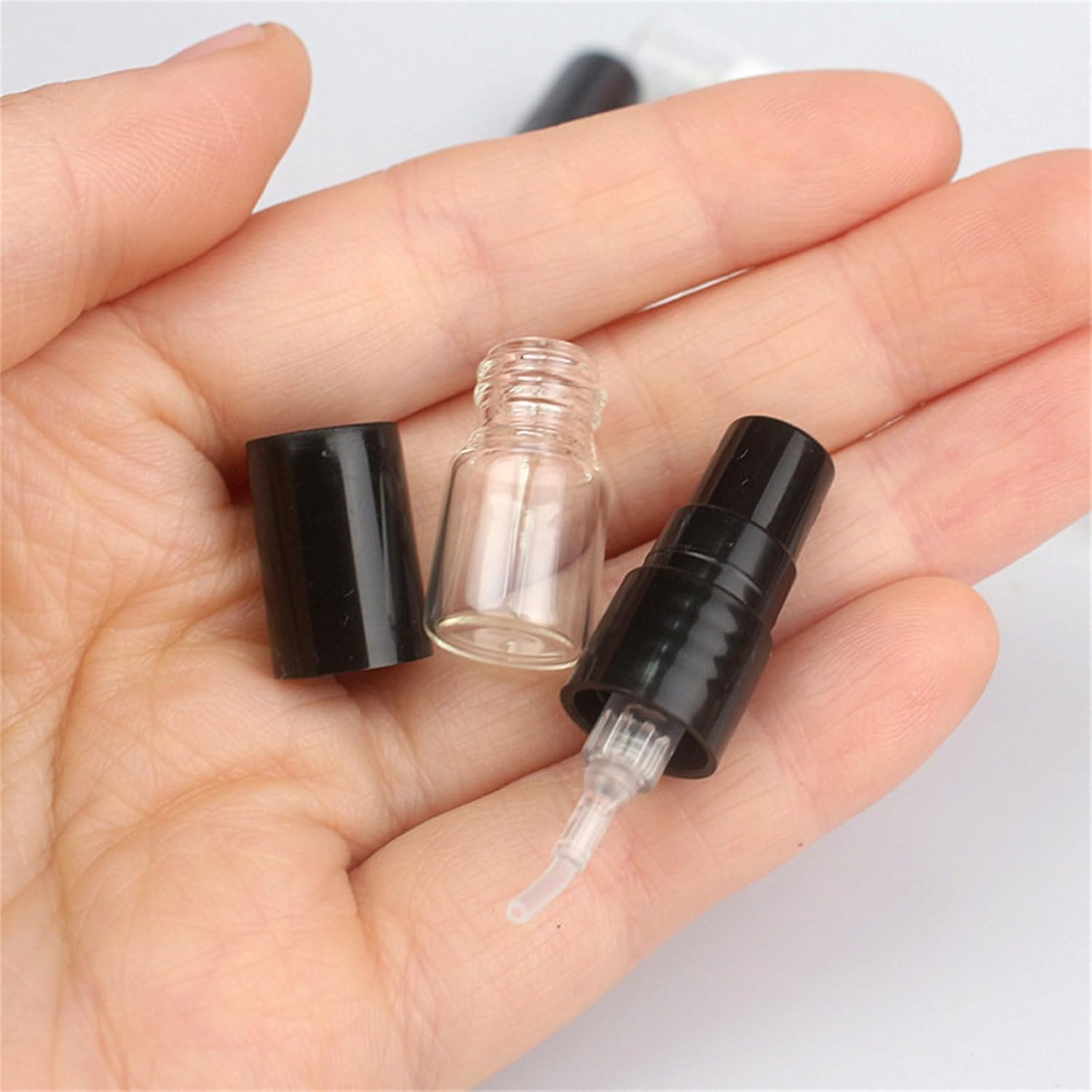 50PCS Leak Proof Miniature Perfume Spray Bottle 1ML Refillable Glass Atomizer and Easy Fragrance Transfer Sample Dispenser - Black Spray Head image number 3