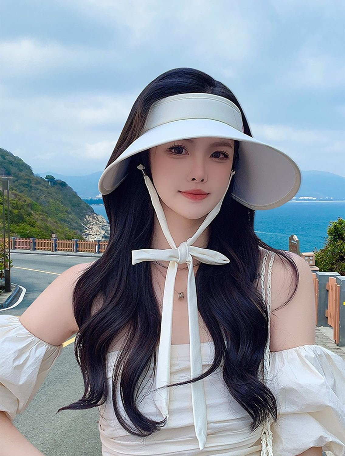 Sun Visors Foldable Sun Hats, Women with UV Protection Wide Brim Summer Packable Beach Hat UPF 50+ image number 2