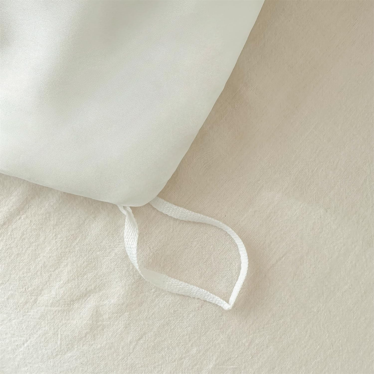 SOUKACH Ruffled Bedding Bow Duvet Cover Set with Butterfly Tie, Soft Brushed Microfiber Shabby Chic Bedding Set with Zipper Closure for Kids Girls-White,Full image number 6