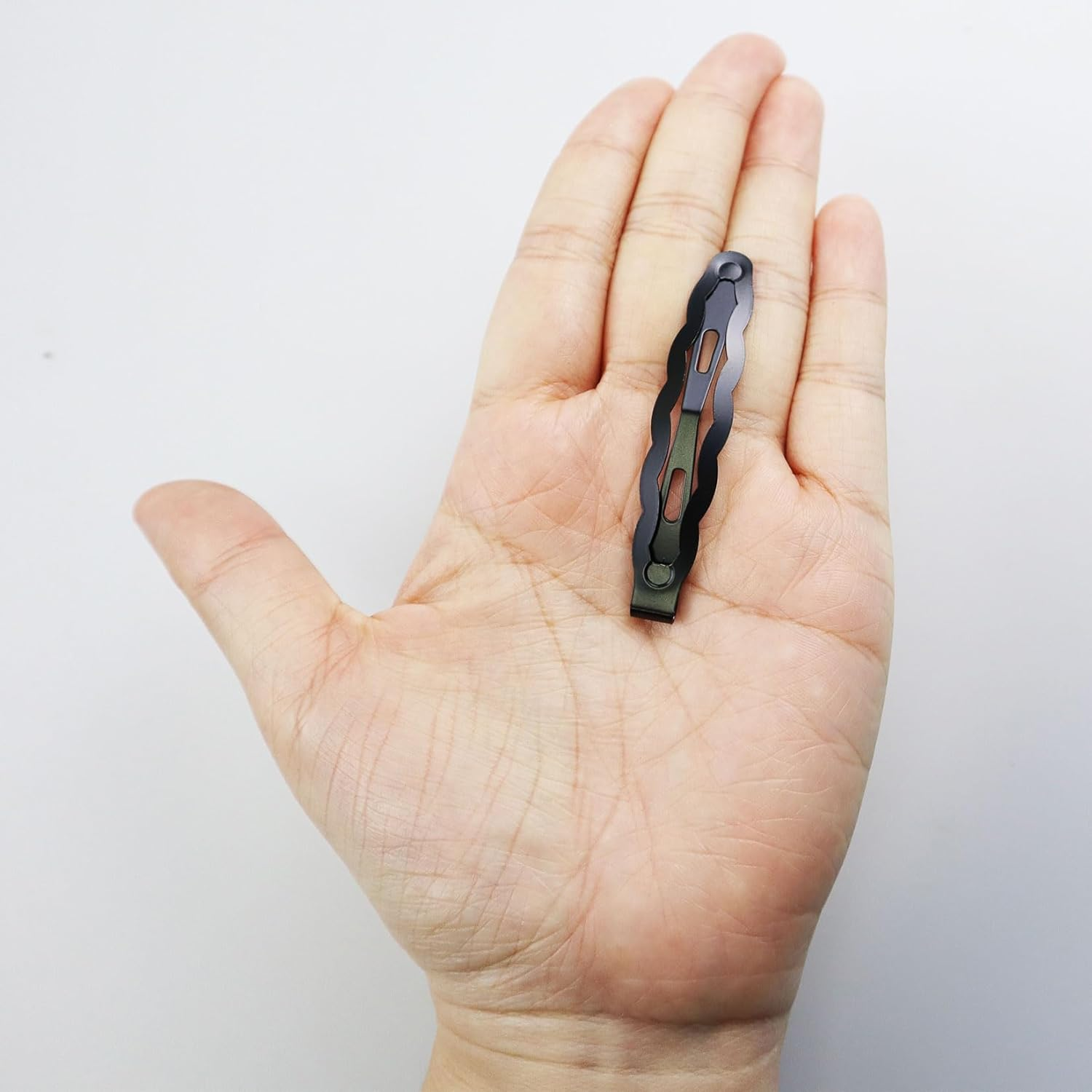 Hair Clips Girls Pack of 20 6.2 Cm Large Snap Hair Clips Hair Clips Metal Hair Clips Black Hair Clips Hair Accessories Hair Clip for Girls, Men and Women, Wave Shape image number 5