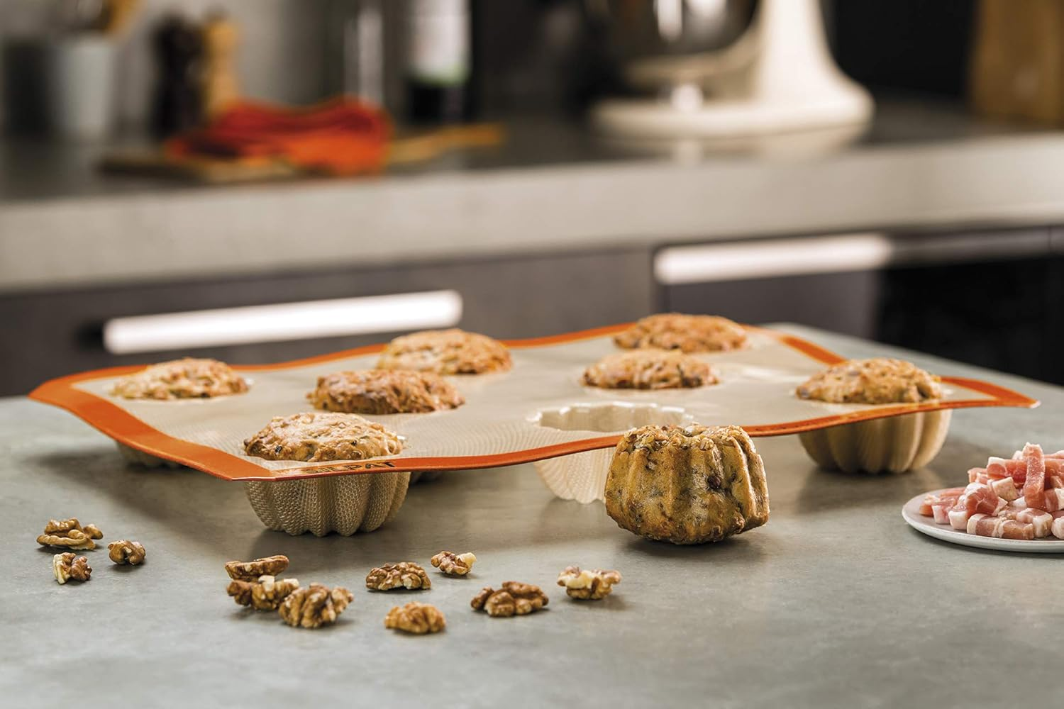 Silpat Perfect Mini Fluted Cake Mold image number 4