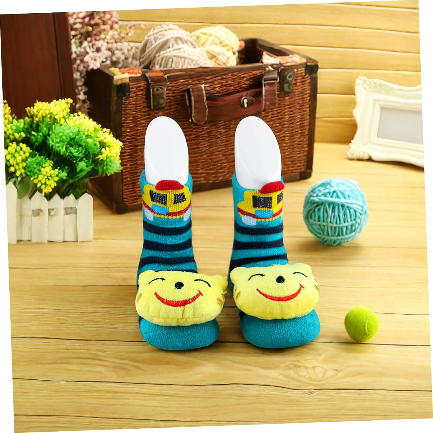 4Pcs Toddler Foot Mannequin Shoe Display Plastic Reusable Store Foot Models White and Skin Tone Small 11.5Cm 14Cm Retail Shop Supply