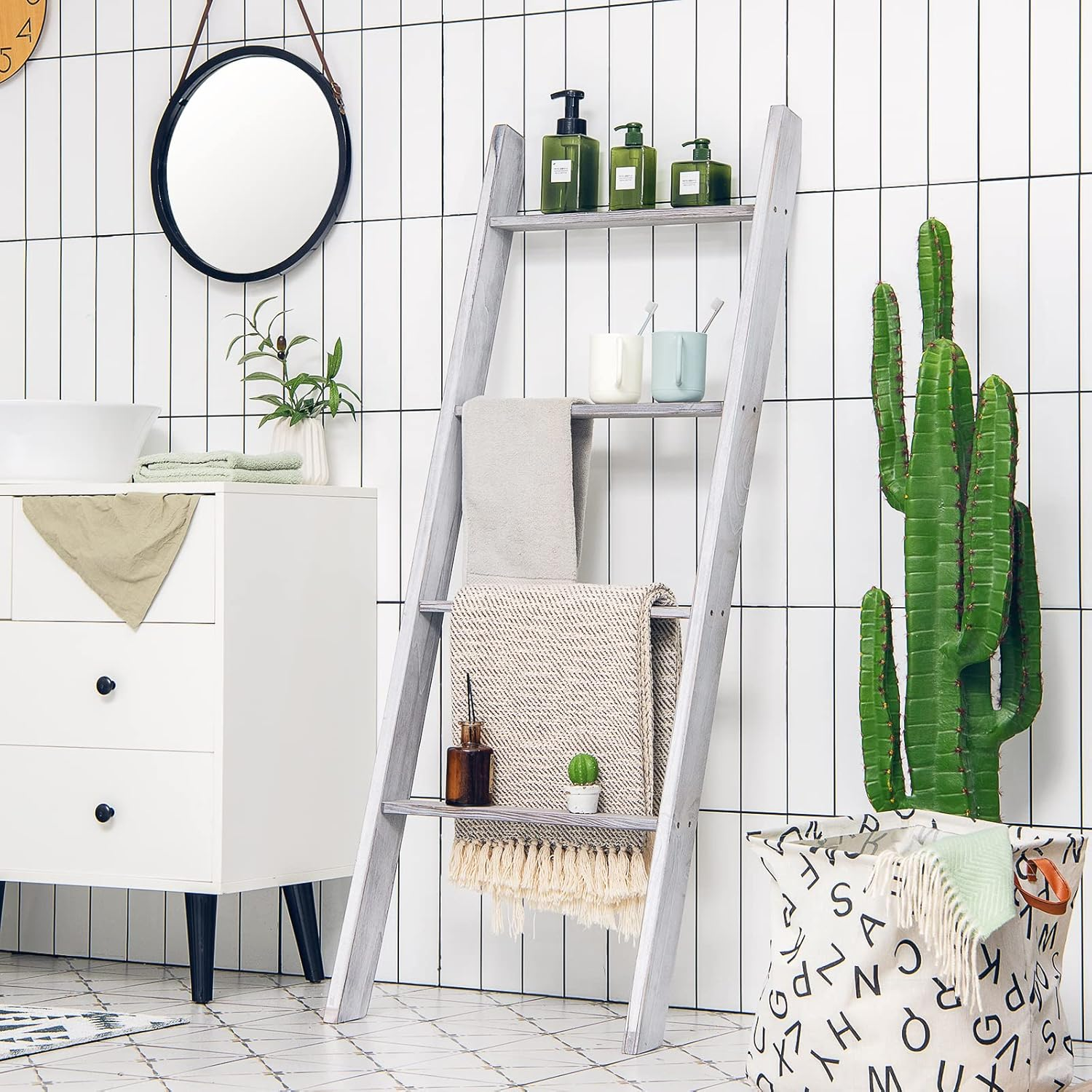 Giantex 4-Tier Wooden Blanket Ladder, Farmhouse Towel Storage Rack, Wall Leaning Ladder Shelf Stand, Decorative Blanket Shelf for Living Room, Bathroom & Bedroom, White