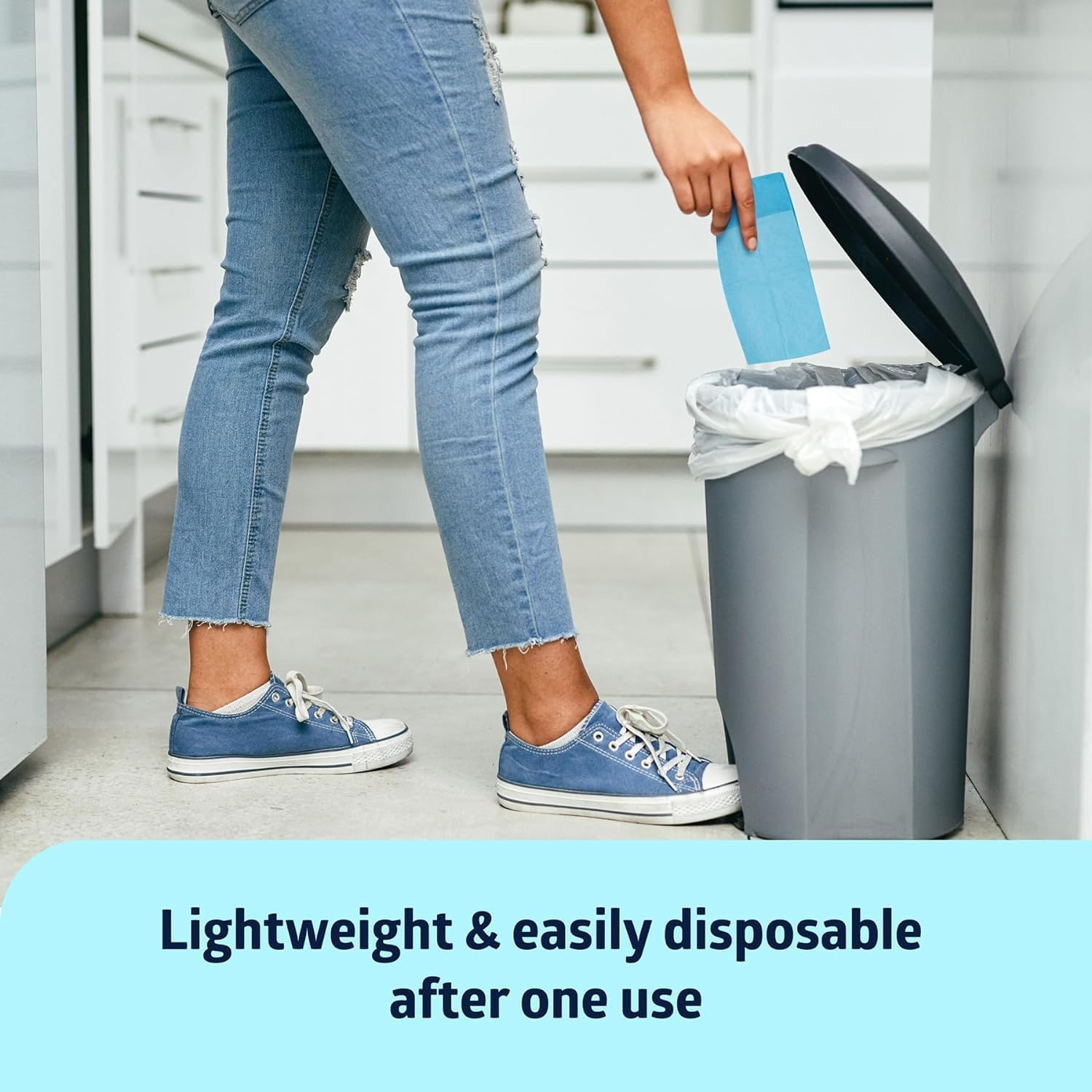 50 PCS Pet Training Pads, Highly Absorbent Odour Locking, Leak-Proof & Super Absorbent, Fast Drying Pee Mats for Dogs, Puppies, Cats, Rabbits, Size 60 X 60Cm image number 4