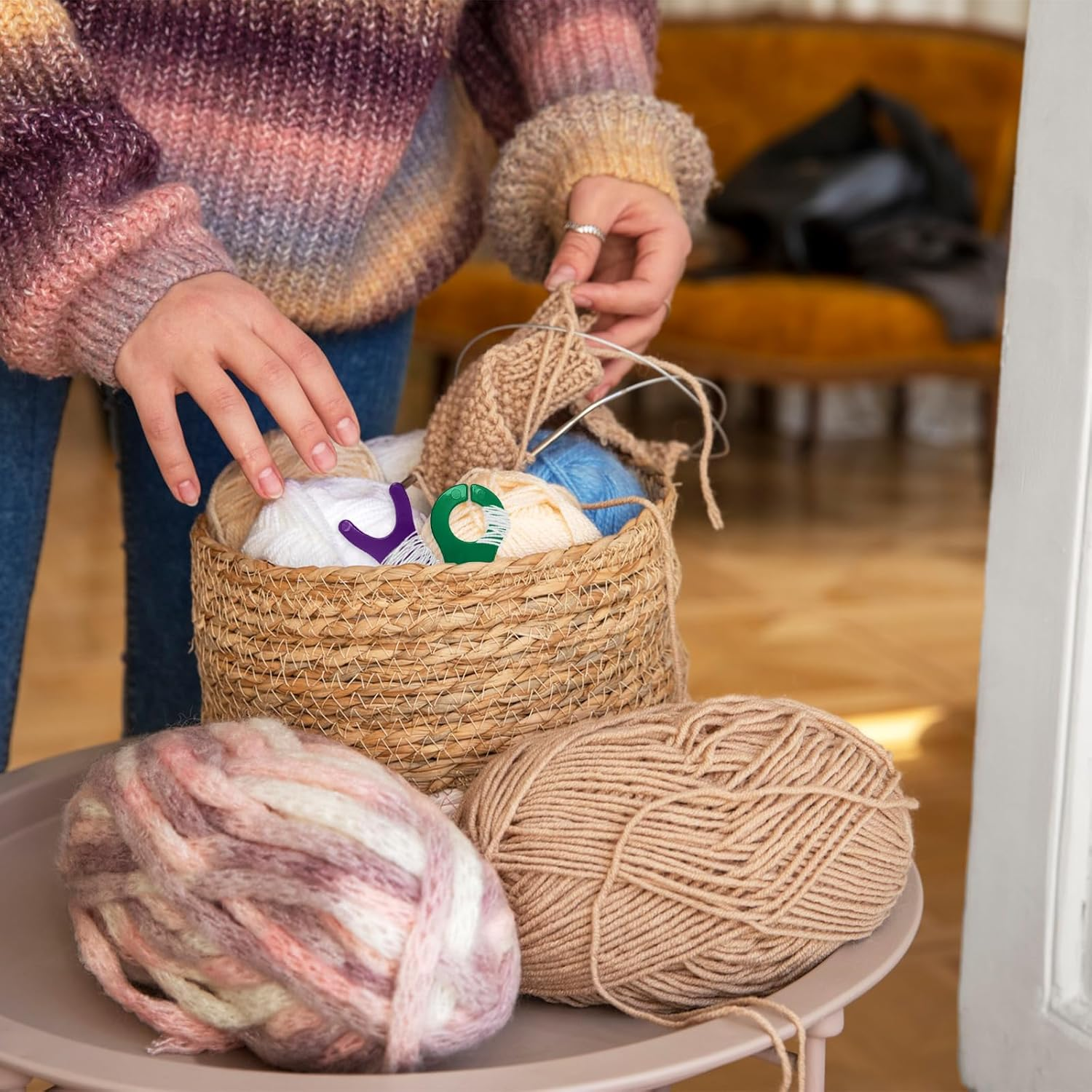 Yarn Bobbins Spool, 20 PCS Bobbin Organizer Thread Holder for DIY Crafts (5 Colors)