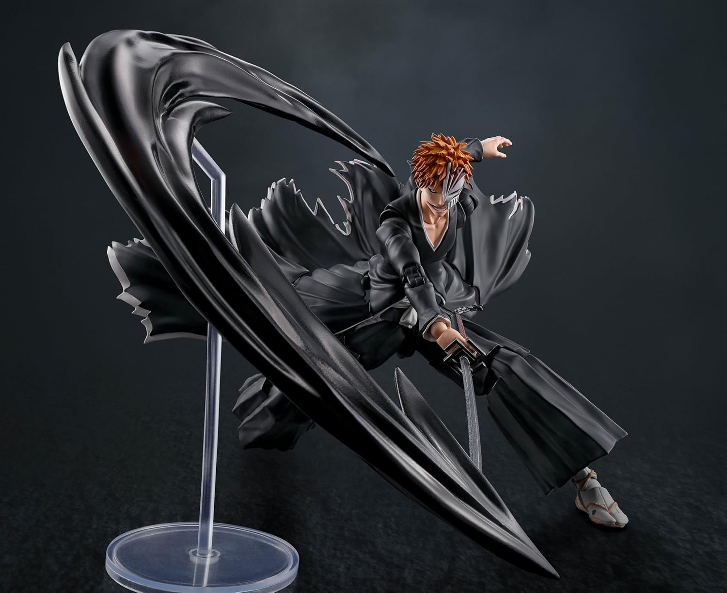 Tamashii Nations S.H.Figuarts Bleach - Ichigo Kurosaki (Getsugatensho) image number 1