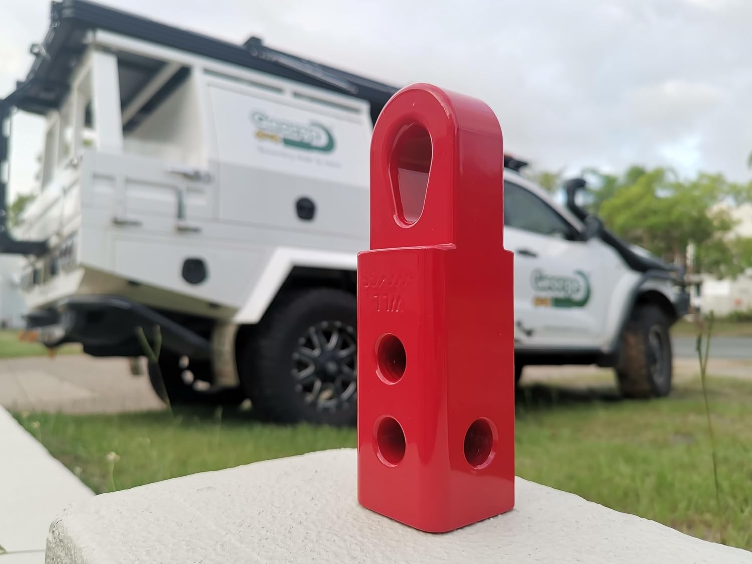 SK+ Soft Shackle Tow Bar Hitch Shackle Receiver RED Block George4X4 Alloy 4X4 Accessories 4WD Recovery image number 3