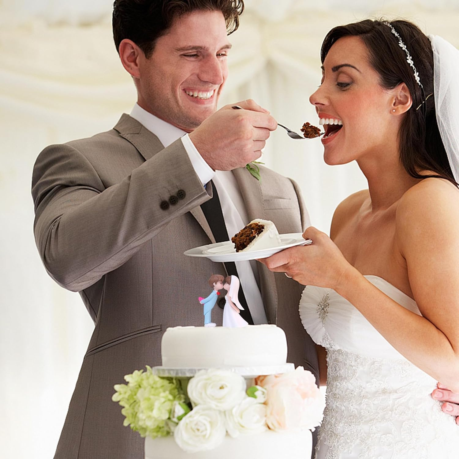 Wedding Cake Decorations, 2 Pairs Couple Figurine Wedding Cake Decoration, Wedding Figurines for Birthday Party, Couple Figurine Cake Decoration for Home Decor, Wedding, Celebration image number 5