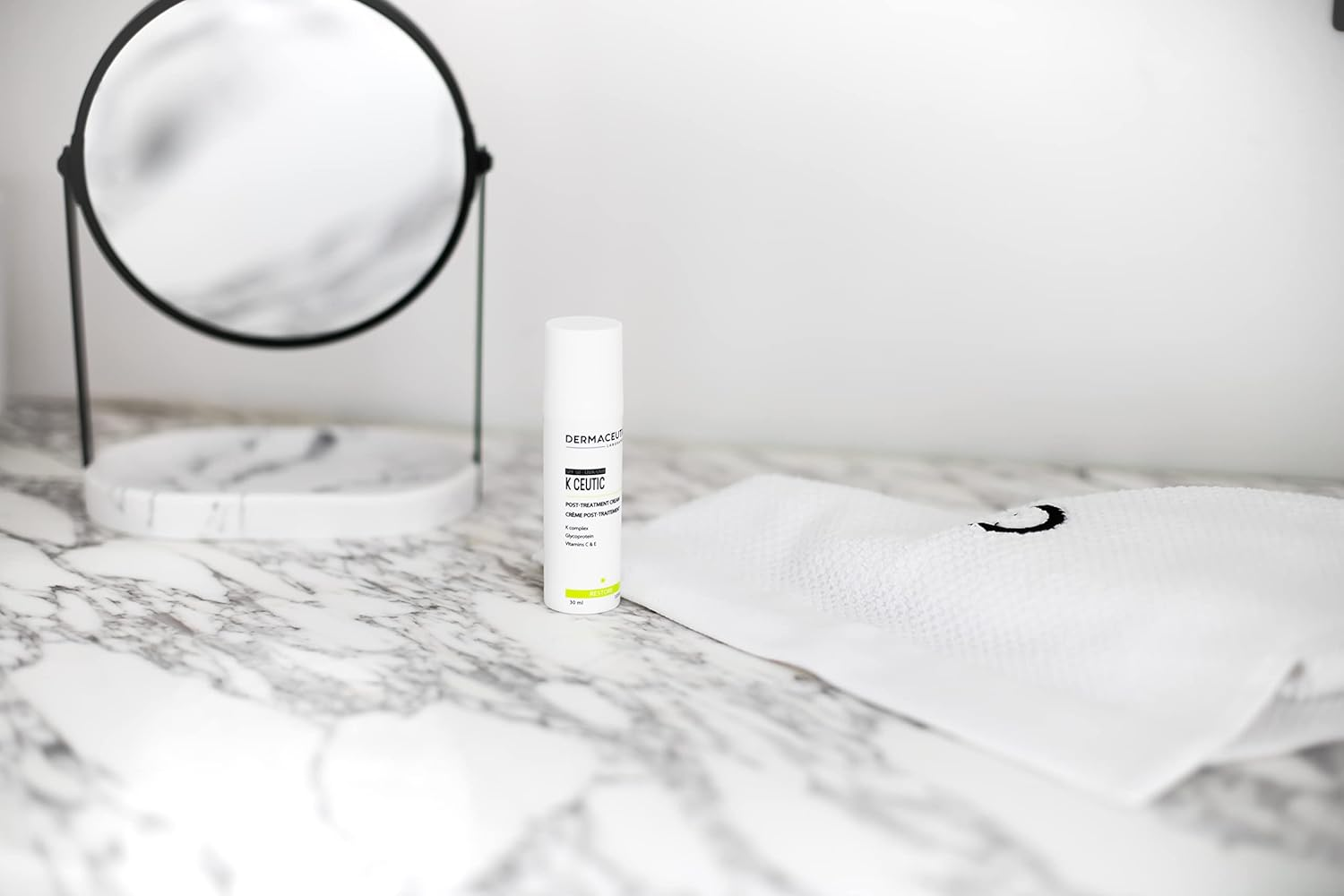 K Ceutic Soothing & Repairing Face Cream Concentrated Care Post Treatment K Complex Vitamins C & E for Damaged Skin UV Protection SPF 50 Hypoallergenic 30 Ml Dermaceutic image number 4