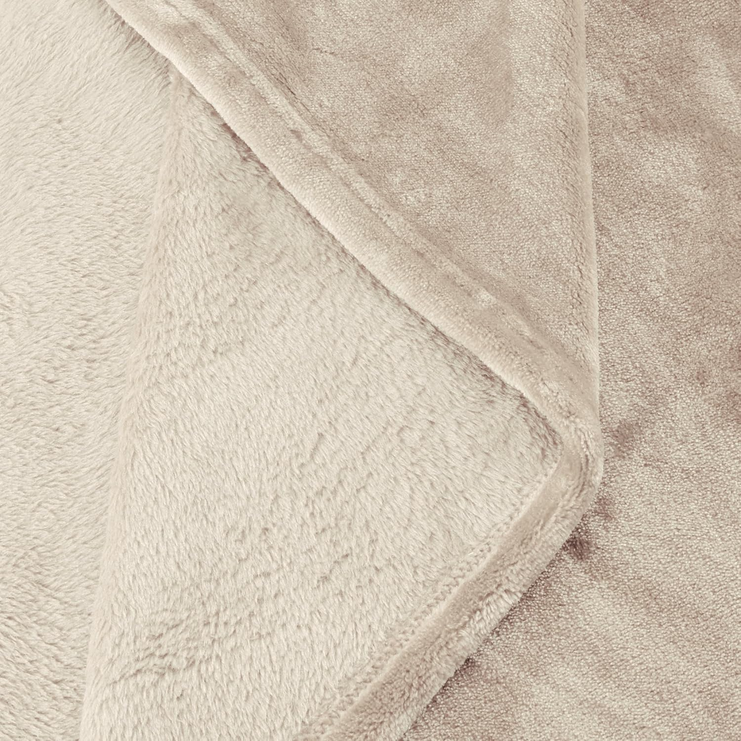 Amazon Basics Velvet Plush Blanket, Single - Sand image number 3
