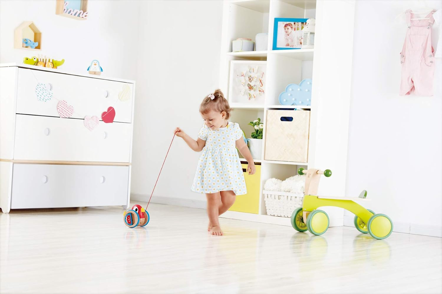 Hape Pull along Bird Outdoor Learning Activity Kids/Toddler Fun Play Toy 12M+ image number 3