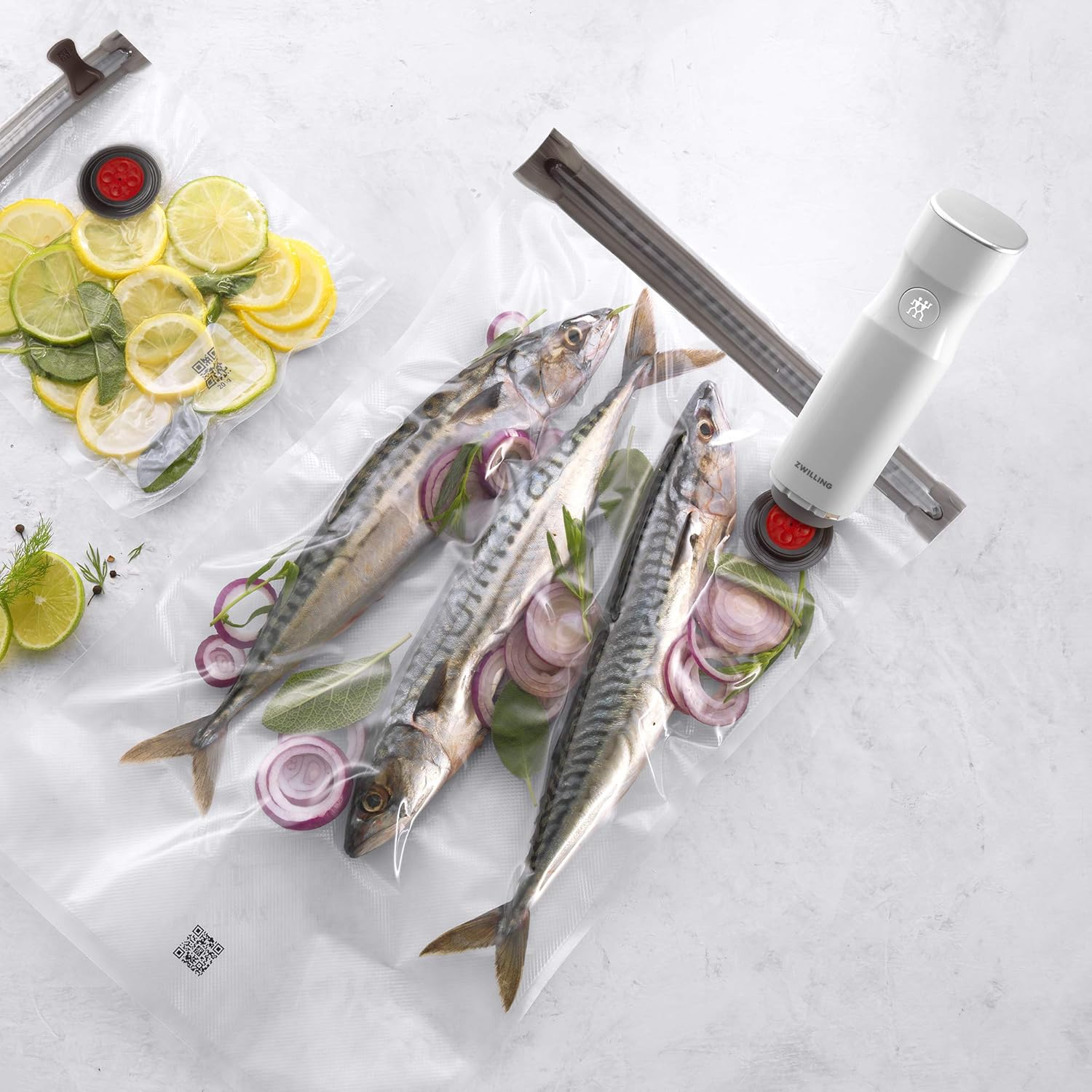 Zwilling J. A. Henckels ZWILLING 36800-305 Fresh & save Vacuum Storage Bag, Large Size, Set of 3 image number 5