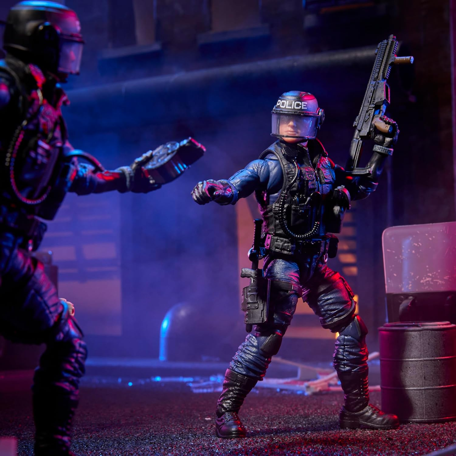 G.I. Joe Classified Series Legacy Collection: Action Joe &mdash; Police Emergency Service Unit (ESU), Collectible 6 Inch Action Figure with 14 Accessories image number 6