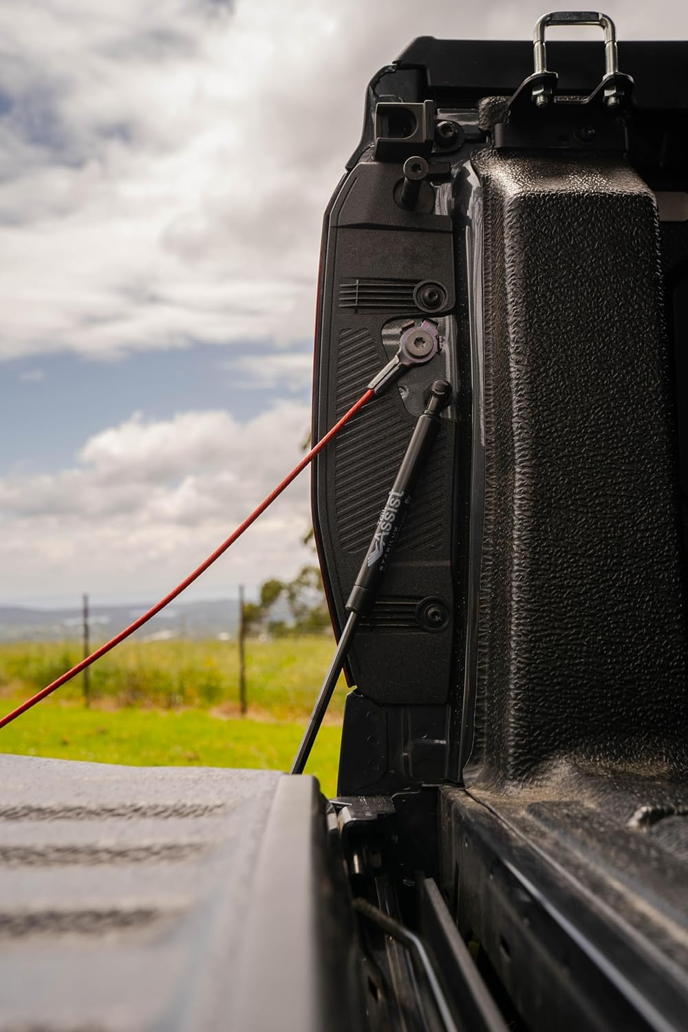 HSP Ute Tailgate Strut Assist Suitable for New Gen Ranger & Raptor 2022+ Slow Tailgate Descent (Soft Drop) When You Let Go! Gentle Tailgate Opening with a Purpose Built Australian Made Gas Strut!