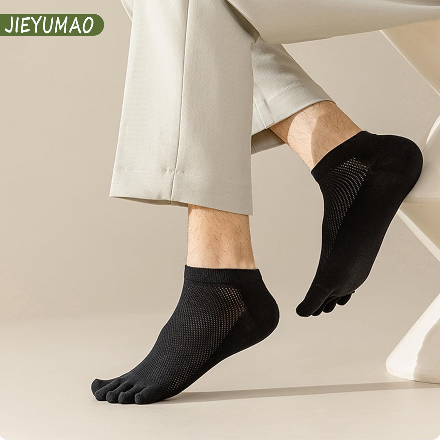 JIEYUMAO Five Finger Socks, 4 Pairs Toe Socks for Men Women, 4 Colors Lightweight Athletic Running Socks, Breathable Five Finger Crew Socks Compression Toe Socks for Yoga Running Hiking