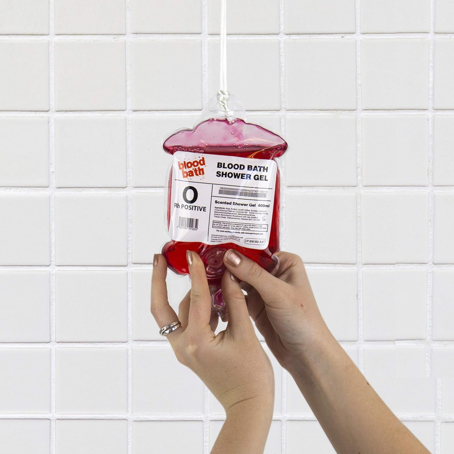 Gift Republic Blood Bath Shower Gel 400 Ml - Cherry Scented Horror-Inspired Novelty Gel in Realistic Blood Bag