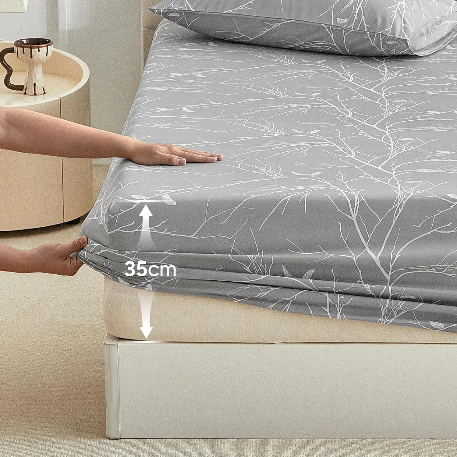 Tokokimo Fitted Sheet 180 X 200 Cm, 35 Cm Large Pockets with 2 Pillowcases 50 X 80 Cm - Soft, Double-Sided Microfibre Duvet Cover with Branch Motif, Grey/White image number 6