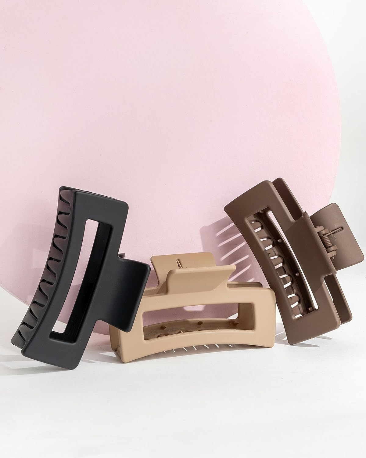 Brushworks Classic Claw Clips - 3 Pack image number 1