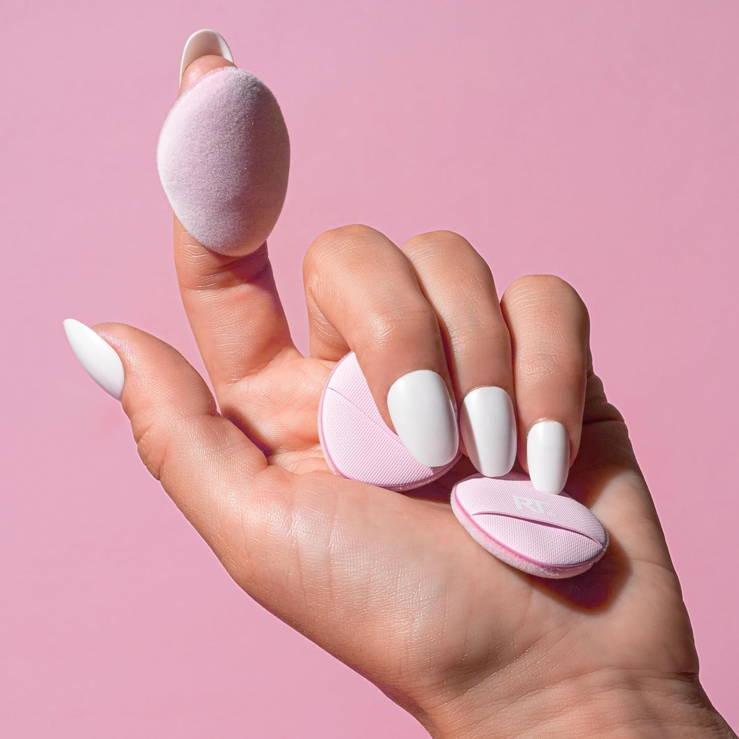 Real Techniques Mini Miracle Powder Trio Puff image number 2