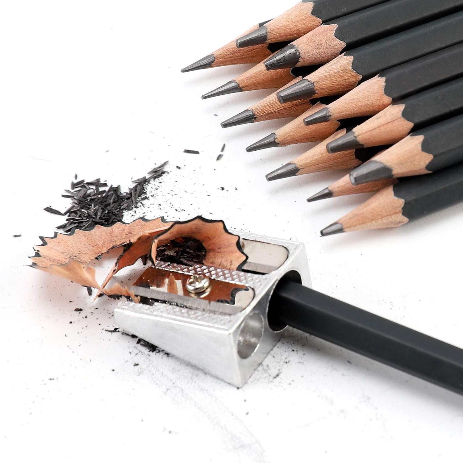 NASHRIO Professional Kids & Adults Drawing Sketching Pencil Set, 14 Pcs Art Pencils,12B 10B 8B 7B 6B 5B 4B 3B 2B B HB 2H 4H 6H Artist Pencils, Pencil Set with Pencil Case, Pencil Sharpener and Eraser. image number 5