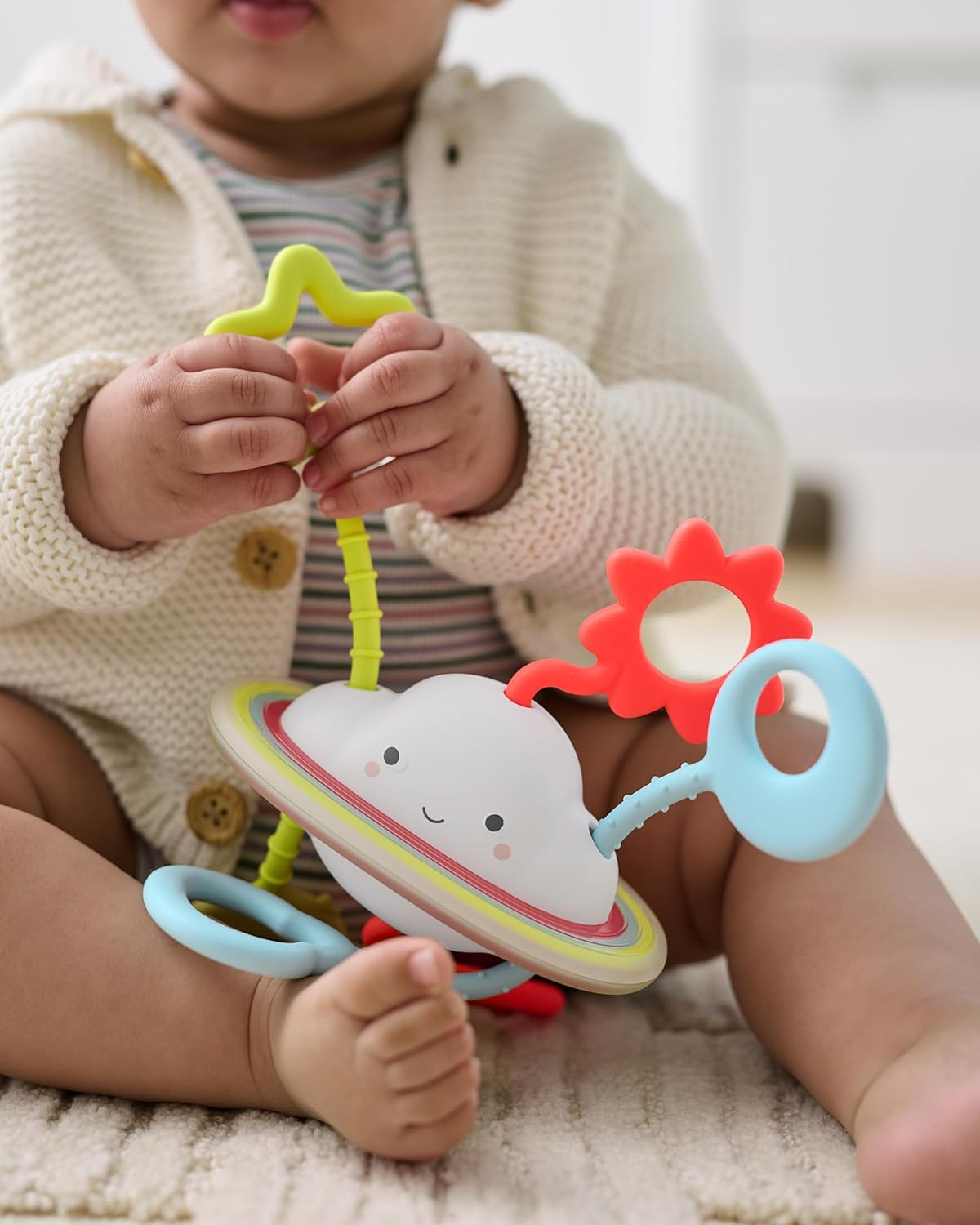 Skip Hop Silver Lining Cloud Pull & Play Baby Sensory Toy for 6+ Months - Soft Silicone Teething Toy - Fine & Gross Motor Skills Development - Tactile Puzzle & Cause-Effect Activity Infants