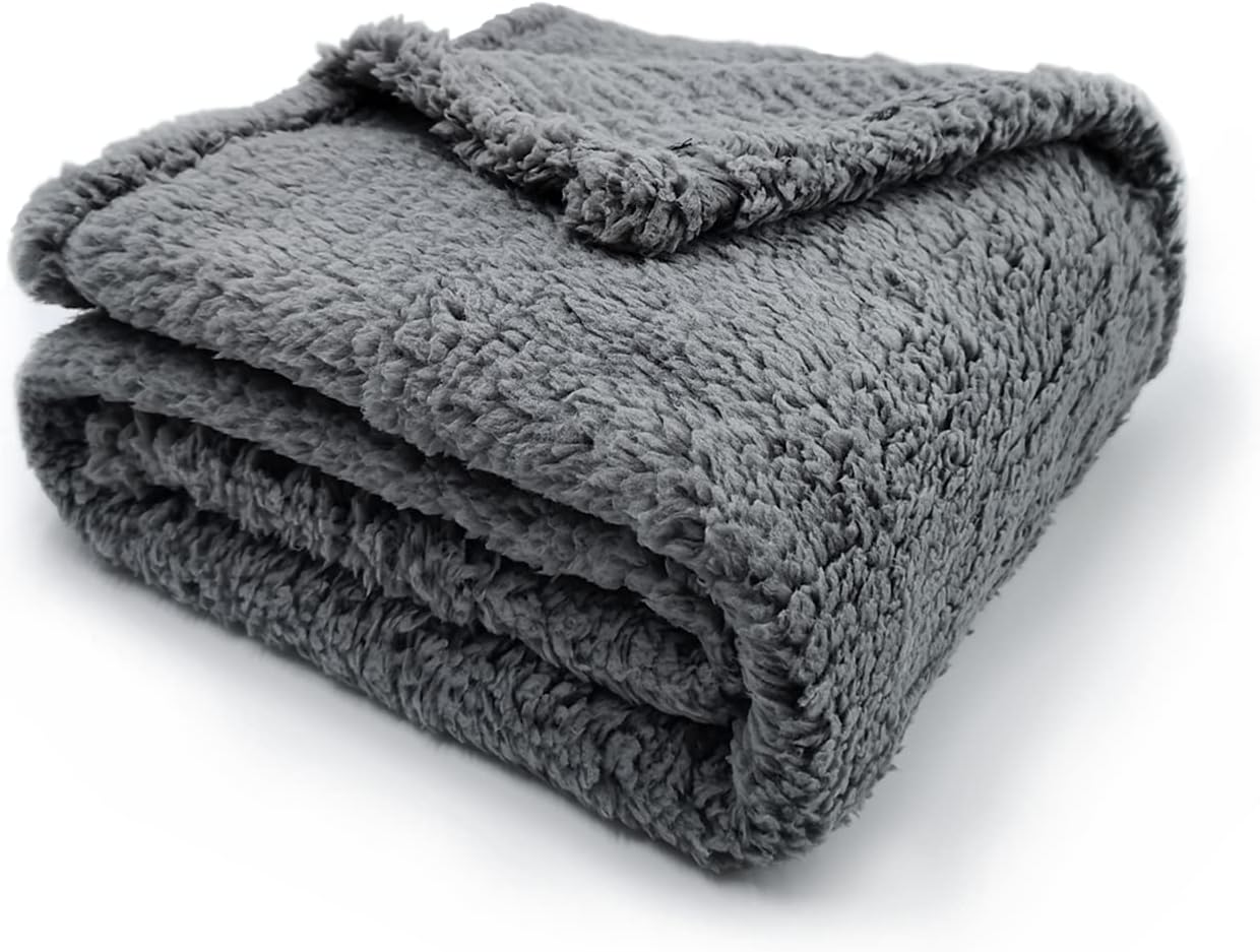 Dog Blanket,Soft Warm Fluffy Fleece Sleeping Mat Bed Cover Dogs Cats Blanket,Pet Blanket Suitable for Small Medium Dog 76X104Cm Machine Washable