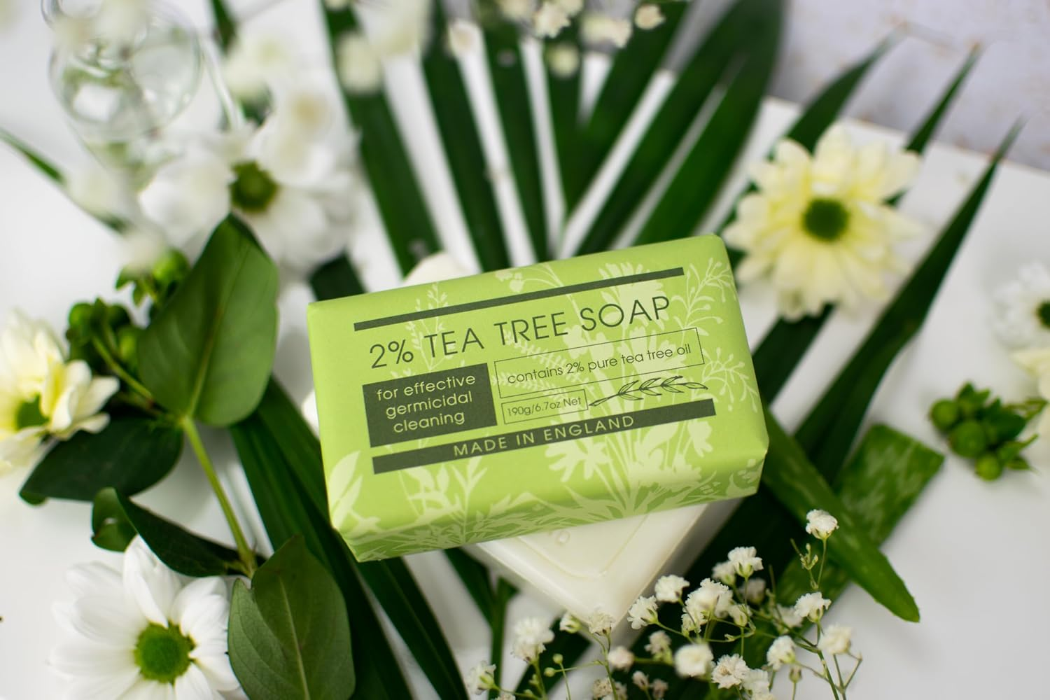 The English Soap Company Take Care Wrapped Soap Bar, 2% Tea Tree Soap Bar, Moisturising and Soothing Soap Bar Soap Bar for Hands and Body, Tea Tree Scent 190G image number 4