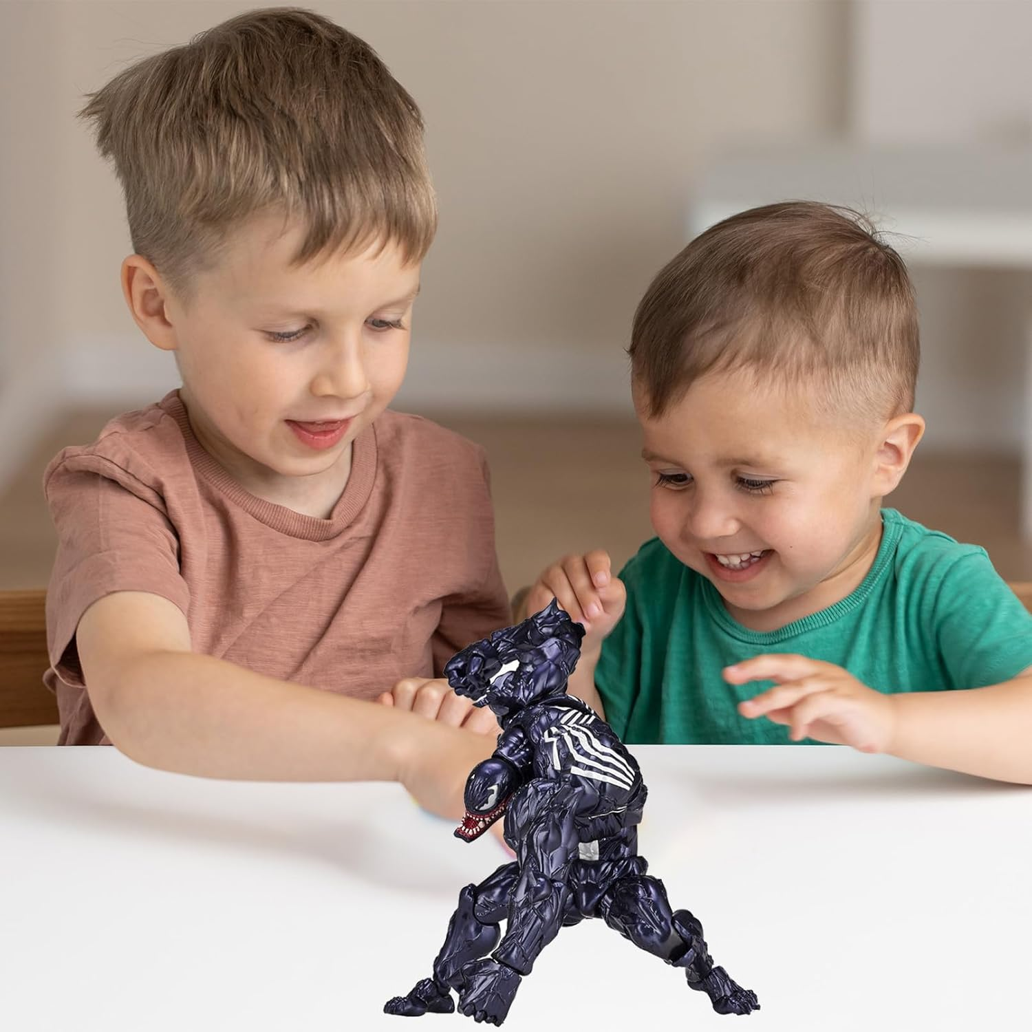 Venom Diamond Select Toys Action Figure - 18 Cm Model Toy with Removable Table Decorations - Children'S Toys