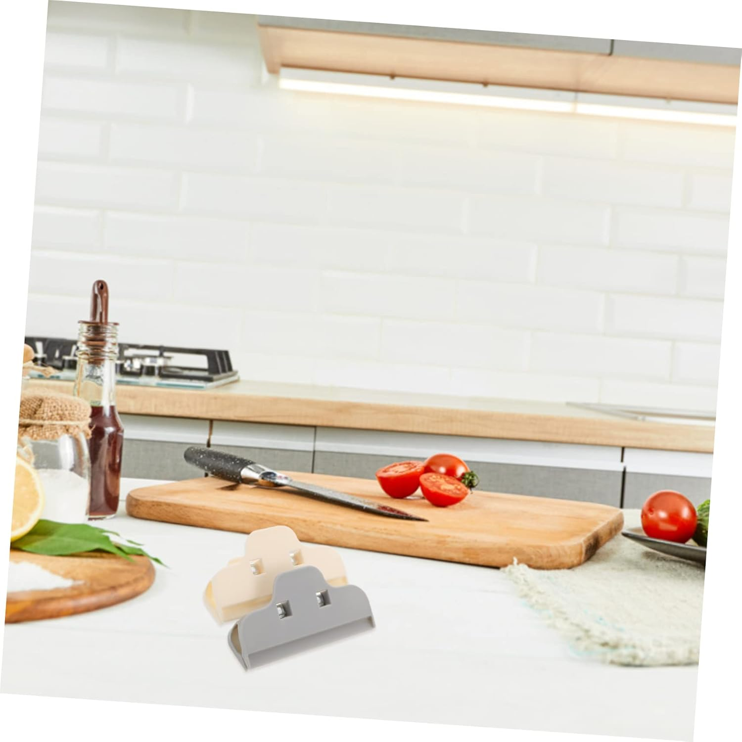 HAKIDZEL 10Pcs Plastic Sealing Tools Snack Bag Clips Food Storage Bag Clips Magnetic Food Kitchen Organisation image number 4