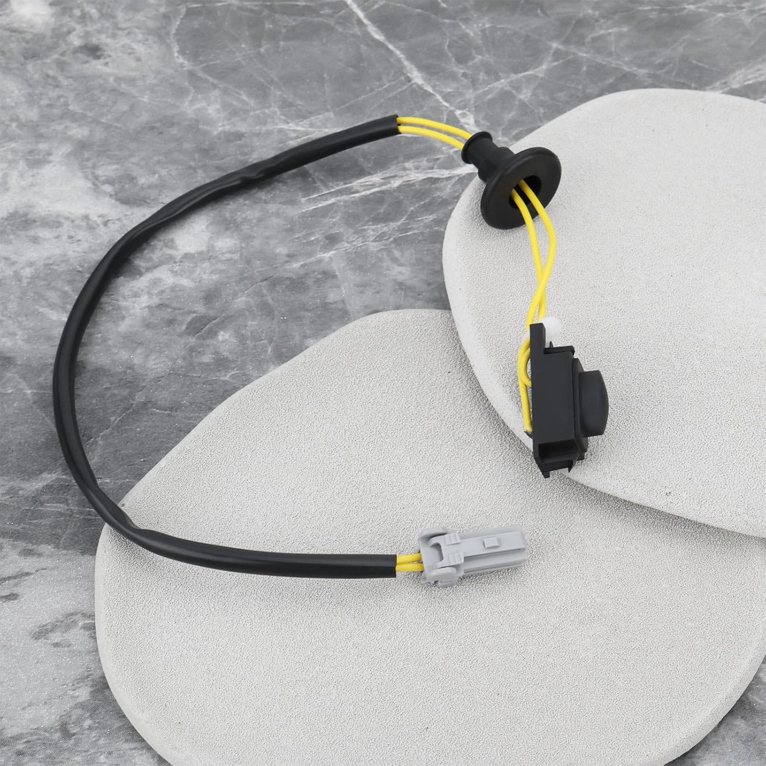 Emsea Car Tailgate Switch 7427003182909 Compatible with Nissan Micra K12 image number 4