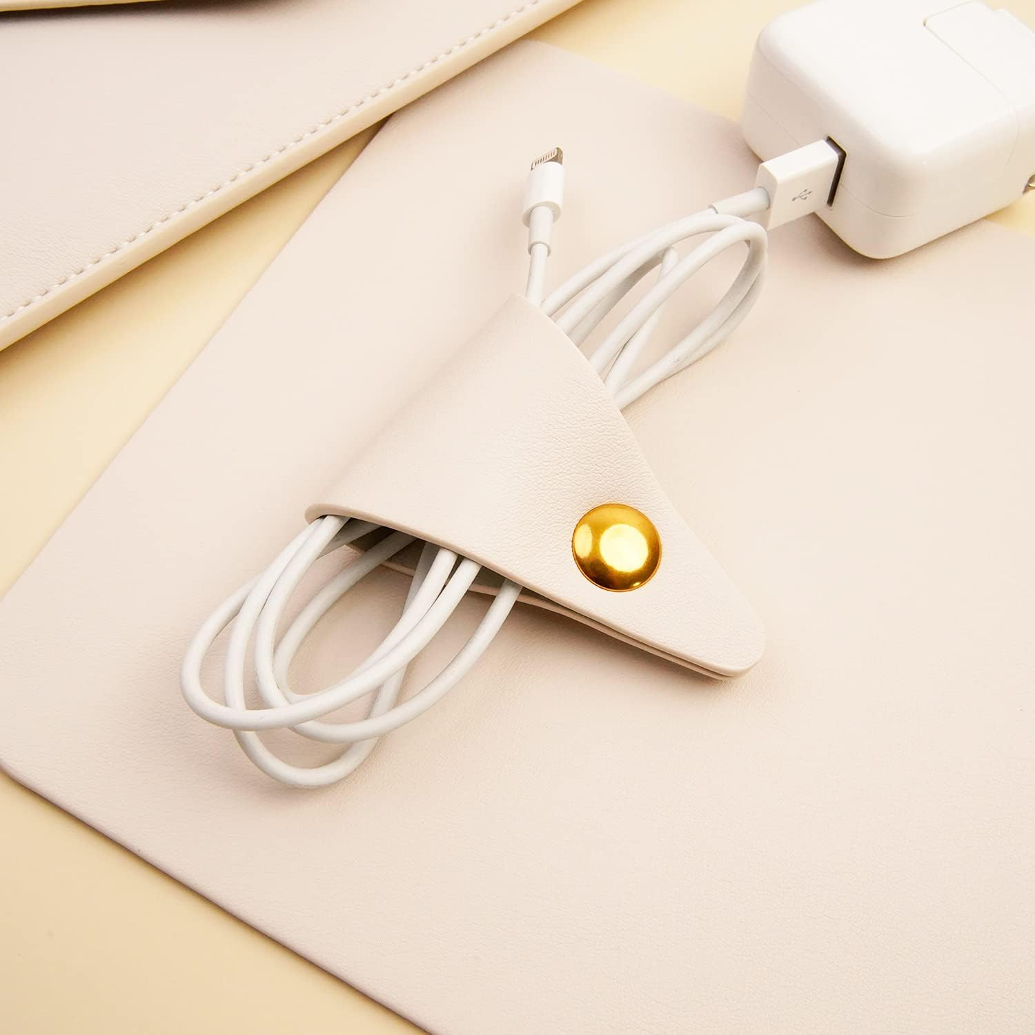 Benfan Laptop Sleeve 14 Inch Compatible with Macbook Pro 14, Macbook Air 13 2010-2017, Macbook Pro 13 2012-2015, Surface Laptop 13.5 with Small Pouch, Mouse Pad and Cord Organizer, Color White image number 6