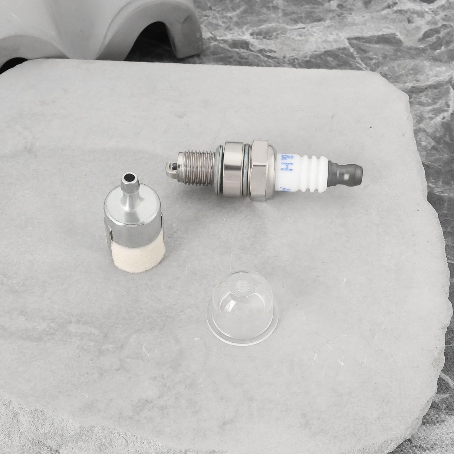 YINETTECH 1Set Mower Air Filter with Spark Plug Primer Bulb Replacement Part Compatible with 17211-Z0Z-000 17211Z0Z000 Compatible with Honda GX35 GX35NT HHT35S 35Cc 4 Stroke 1.3 HP Small Engine image number 6