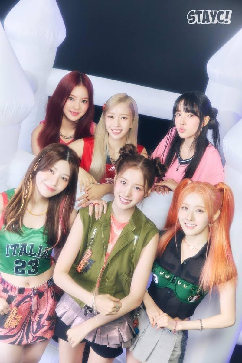 STAYC TEENFRESH 3Rd Mini Album Digipack Version Cd+Photobook+Photocard+Tracking Sealed (Isa Version) - Digipack Random image number 5