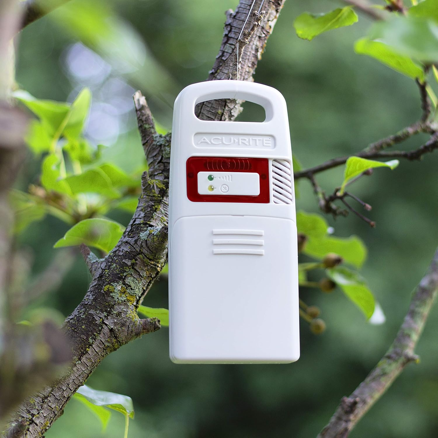 Acurite 06045M Lightning Detector Sensor with Temperature & Humidity image number 1