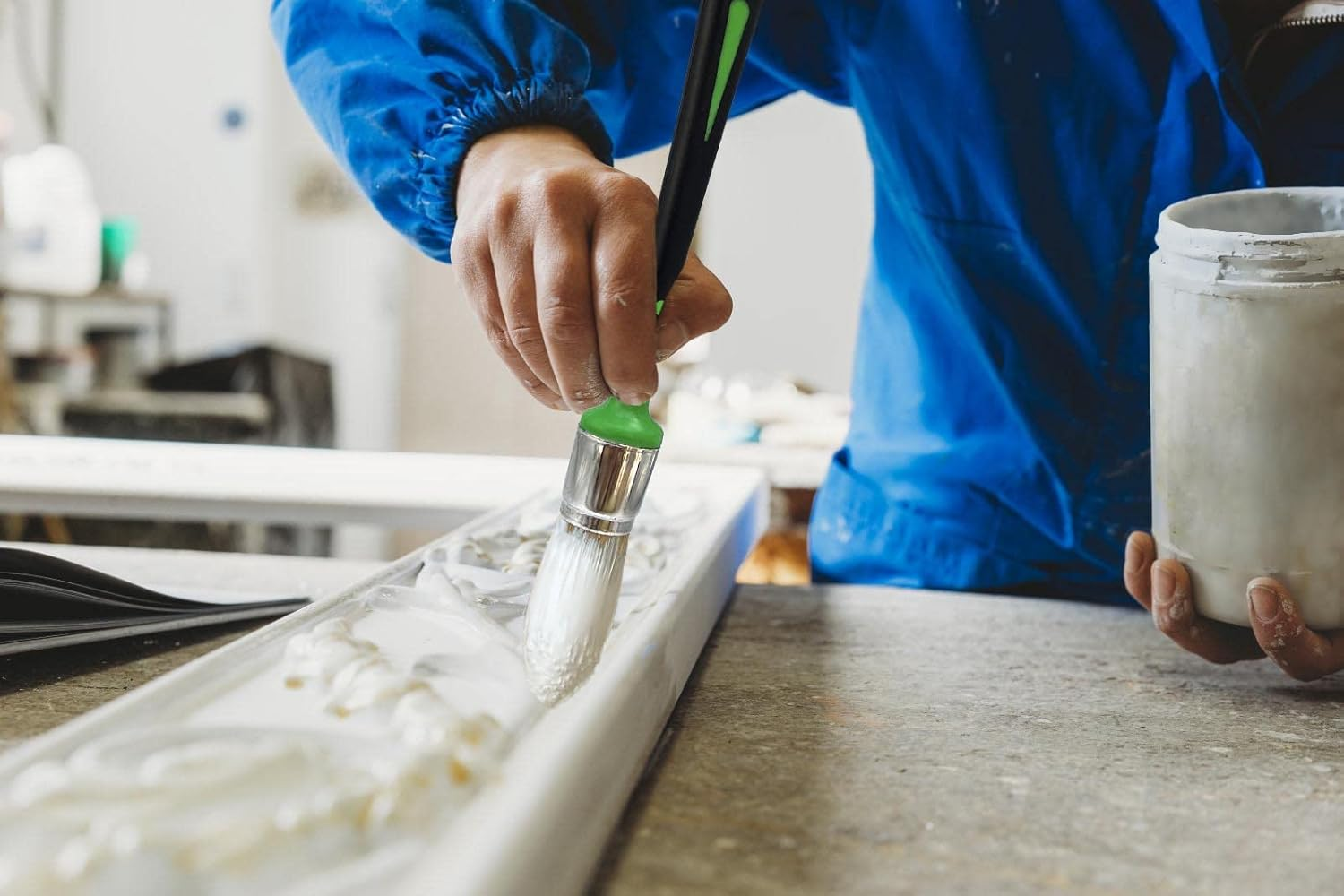 Magimate Small Paint Brush for Touch Ups, Trim Stain Brush for Sash, Baseboards, House Wall Corners and Art Application, One Singe Size 0.6-Inch (15Mm) image number 5