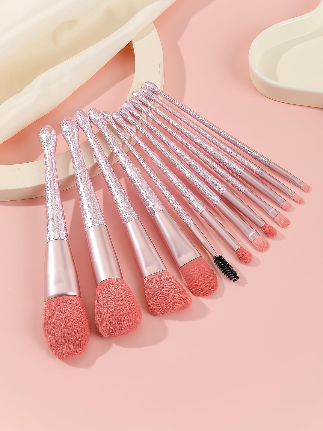 BRUSH ARTIST 12 Pcs Premium Synthetic Pink Makeup Brush Set with Makeup Bag Face Powder Brush, Contour Brush, Blush Brush, Eyeshadow Brush, Eyebrow Brush, Concealer Brush Travel Size