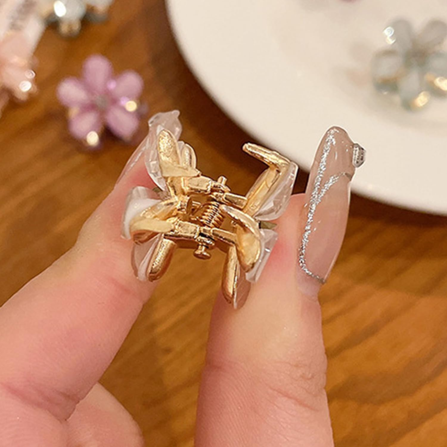 14 Small Flower Shaped Hair Pins, Mini Crystal Hair Pins, Simple and Cute Hair Accessories and Hairstyle Fixing Accessories. image number 5