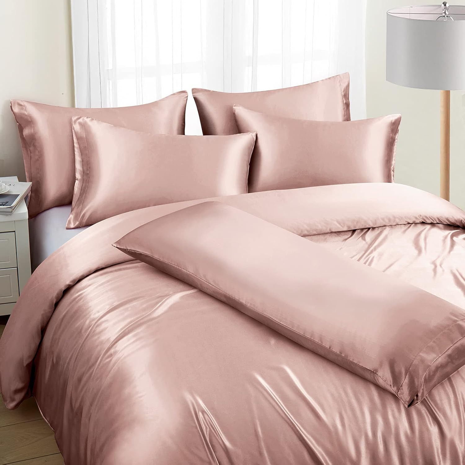 Ersmak 6 Pieces Satin Duvet Cover King Size Luxury Silky Bedding Duvet Cover Set with 1 Soft Duvet Cover, 4 King Pillowcases and 1 Body Pillowcase, Champagne image number 5