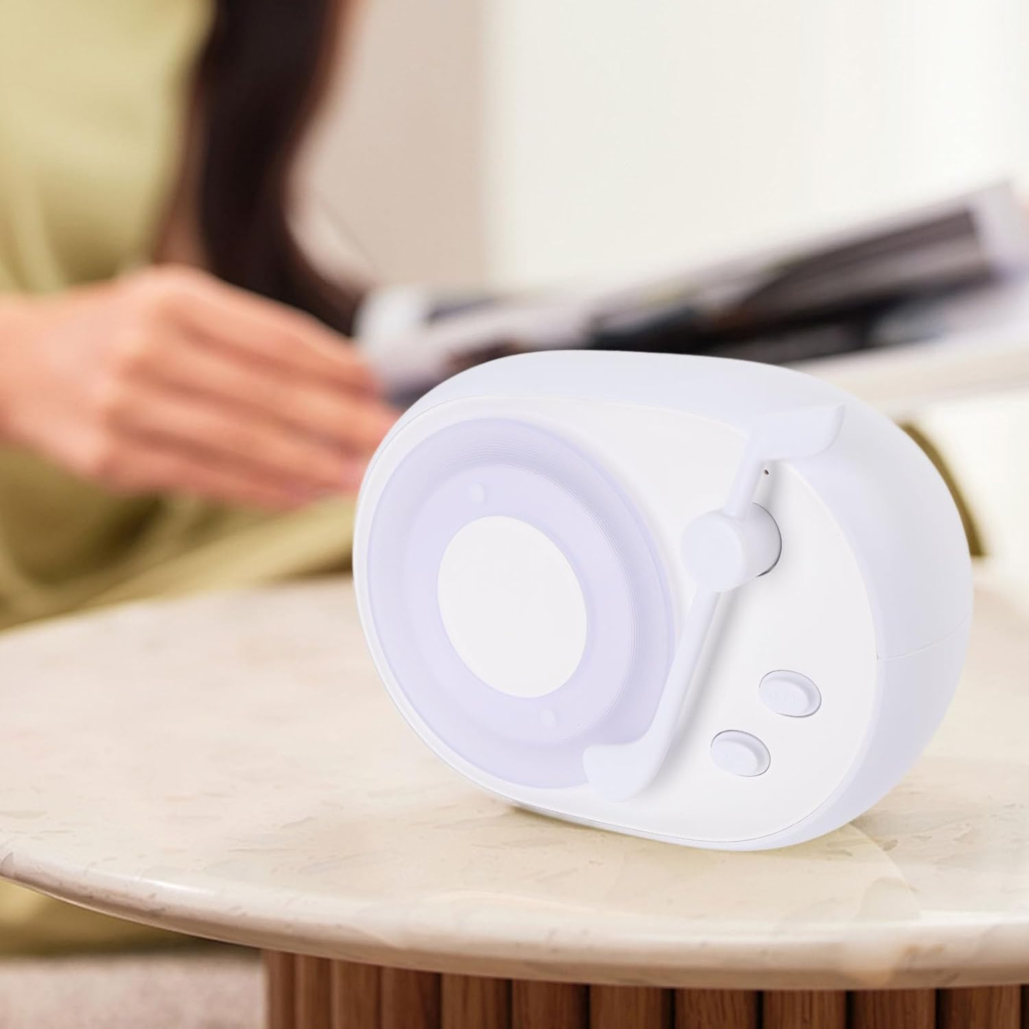 Generic Small Speaker, USB Charging Speaker Retro Powerful 5W Sound for Bedroom (Light Purple) - Green image number 4