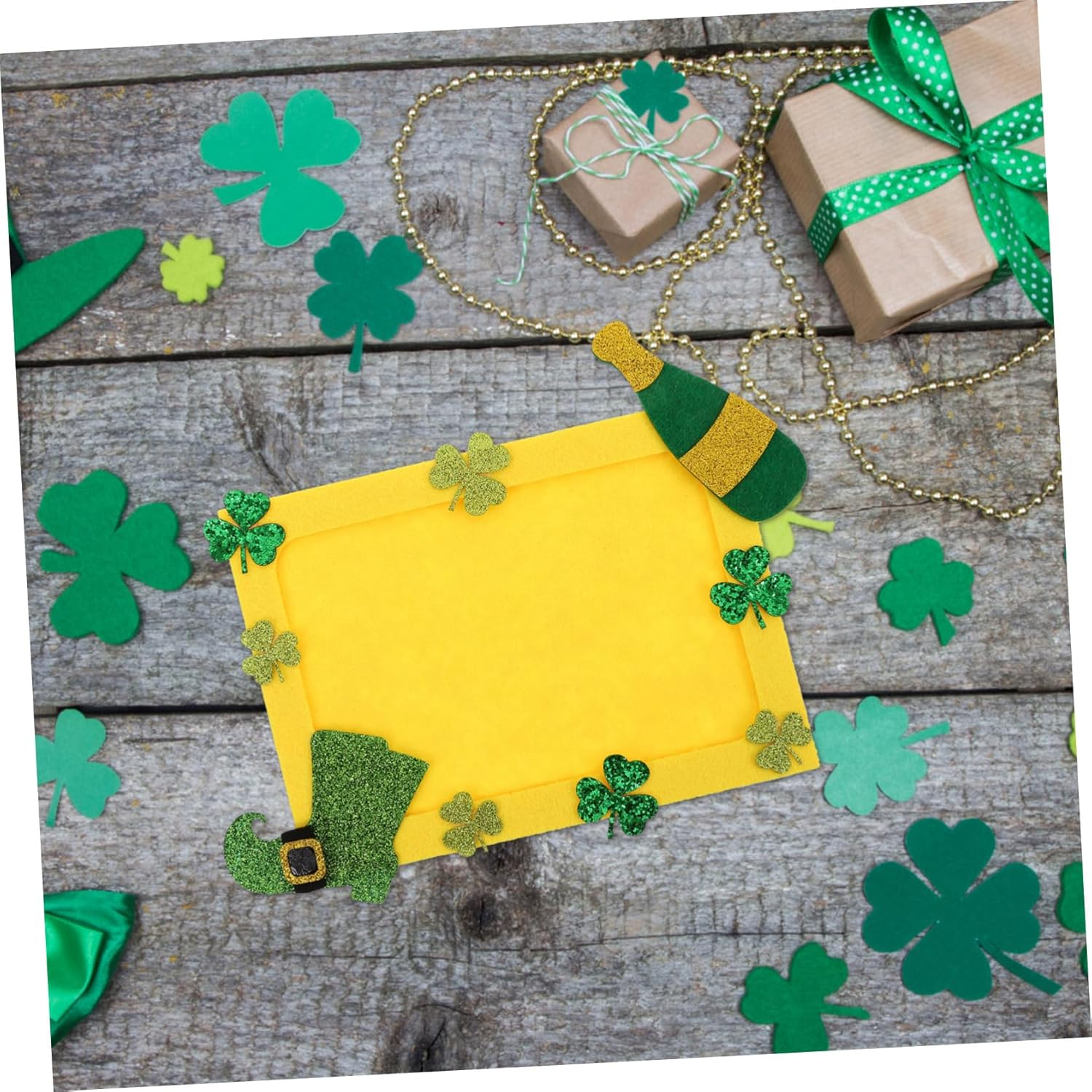 Ibasenice DIY Photo Frame Shamrock Pattern St Patrick'S Day Decor Versatile Picture Holder for Home Office