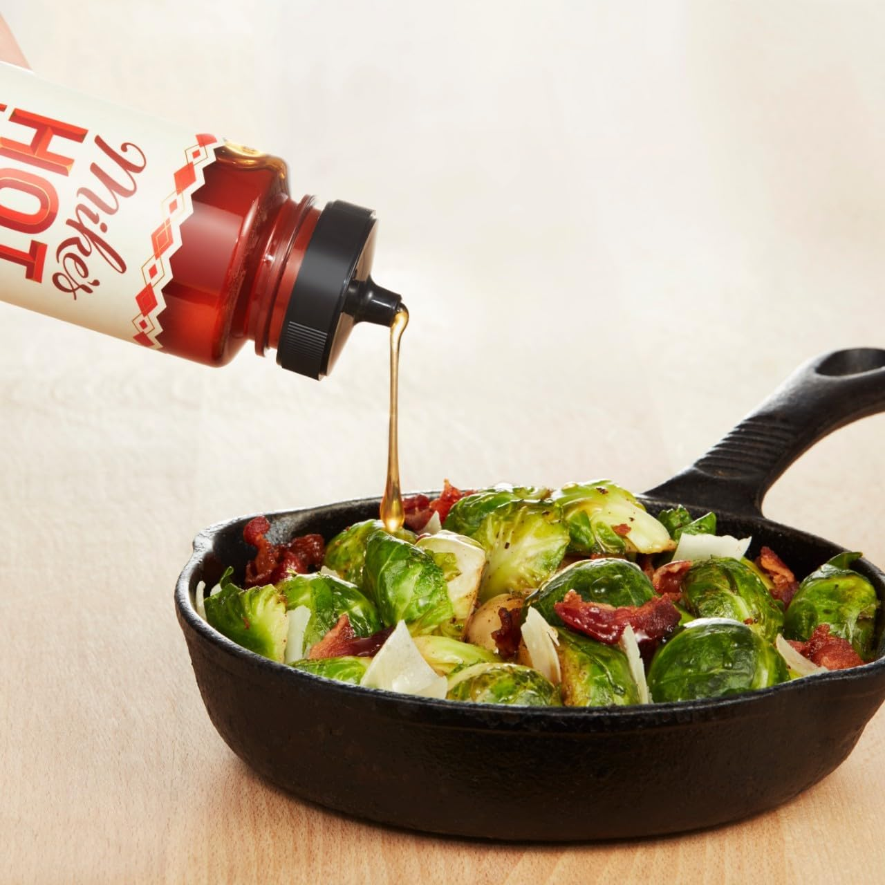 Mike&rsquo;S Hot Honey, 12 Oz Squeeze Bottle (1 Pack), Honey with a Kick, Sweetness & Heat, 100% Pure Honey, Gluten-Free & Paleo image number 5