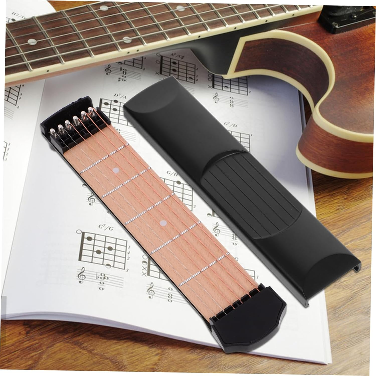 Pocket Guitar Practice Tool Portable Guitar Chord Trainer for Beginners on the Go image number 4