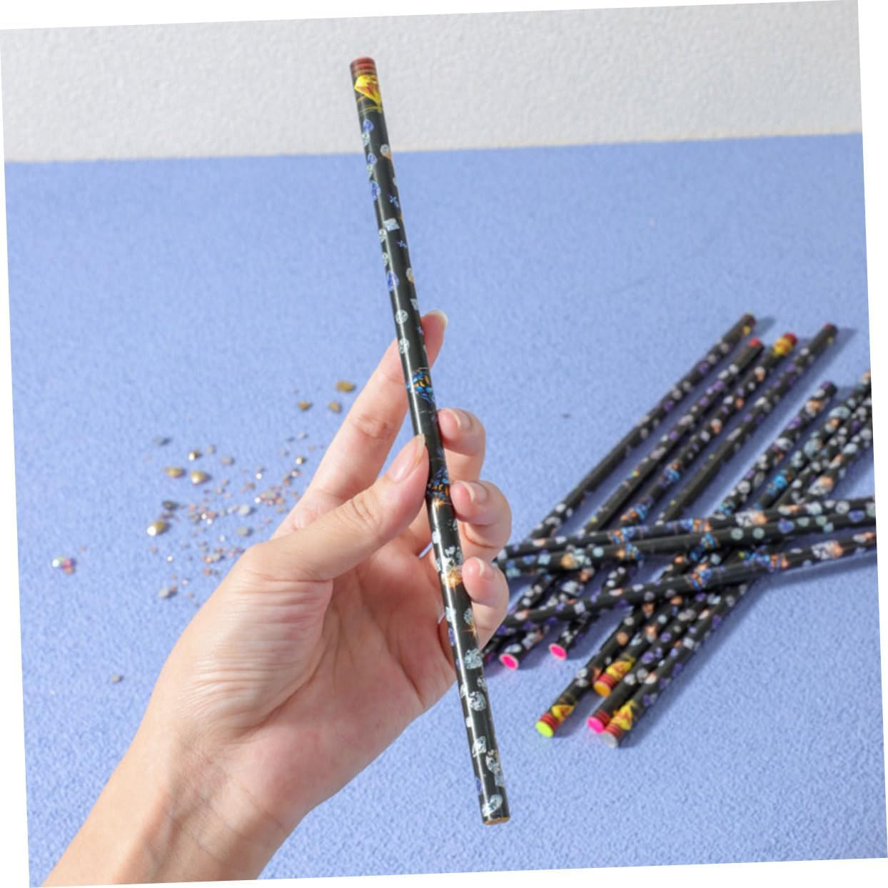 HEALEEP 4Pcs Nail Art Diamond Picker Pens Self-Adhesive Rhinestone Applicator Tools for Manicure DIY Decoration Portable and Lightweight Nail Design Crayons image number 4