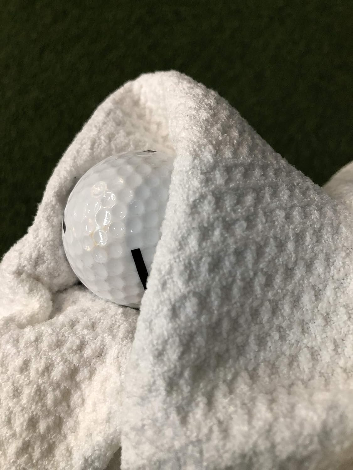 Golf Towel 16" X 21" Tri-Fold Microfiber Waffle with Carabiner Clip (2 White) image number 4