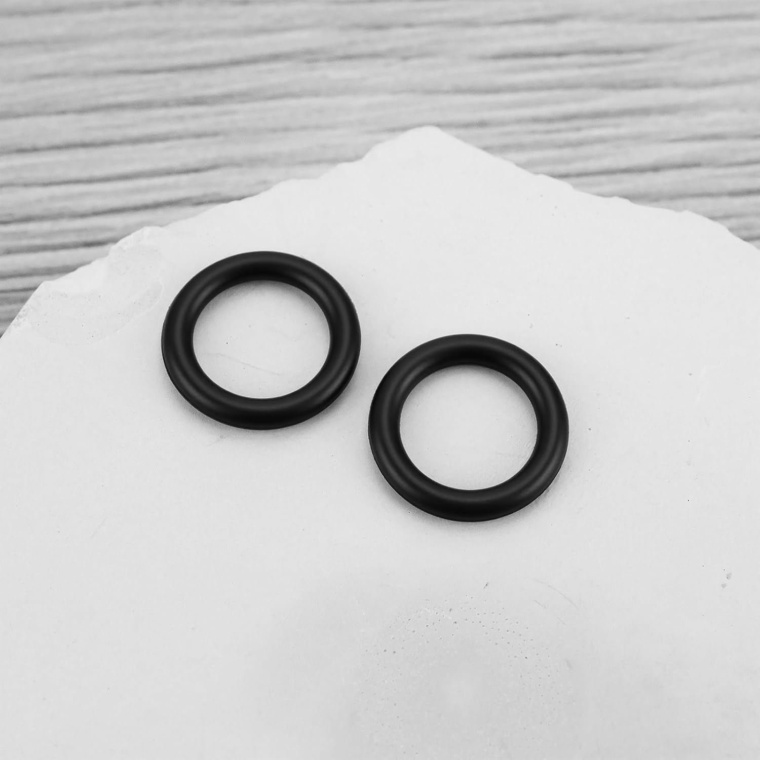 150Pcs Oil Drain Plug O-Ring 11105 Compatible with Harley-Davidson 9.5X14X2.25Mm Black