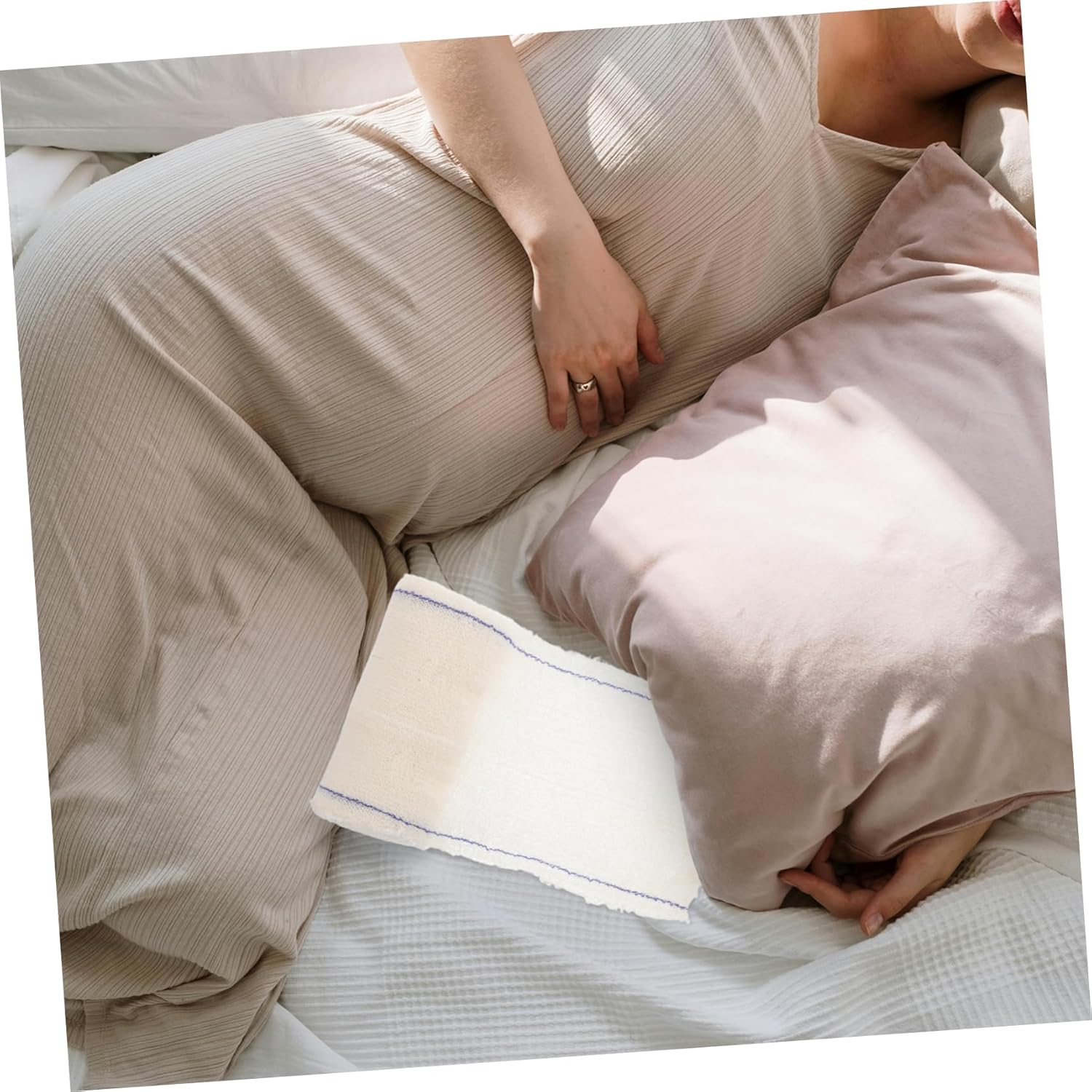 Postpartum Abdominal and Chest Compression Wrap Adjustable Belly Support Band for Women Breathable Material Dual Support for Pelvic and Abdominal Shaping Soft and Comfortable image number 6