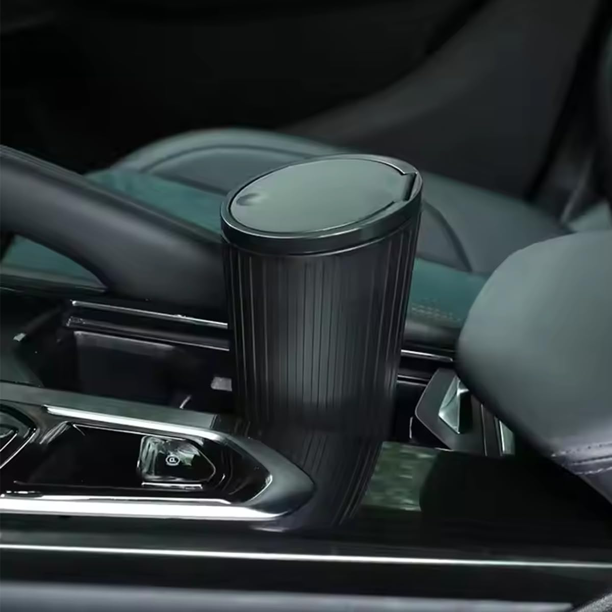 Car Trash Can Bin with Lid with 60Pcs Trash Bags,Leak Proof Trash Garbage Bin Car Accessories for Interior Fits Car Cup Holders Car Organizers and Storage for Home Office (Black) image number 4